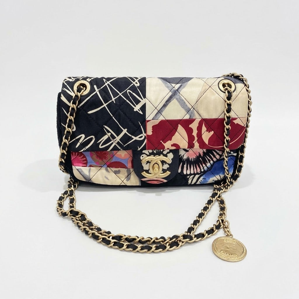 Chanel Timeless/Classique Cloth Crossbody Bag