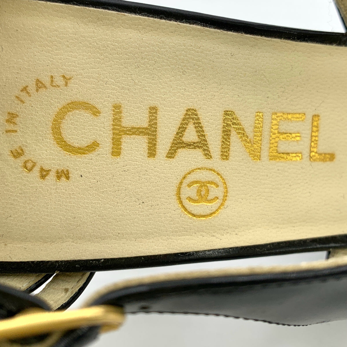 Chanel Patent leather heels-37