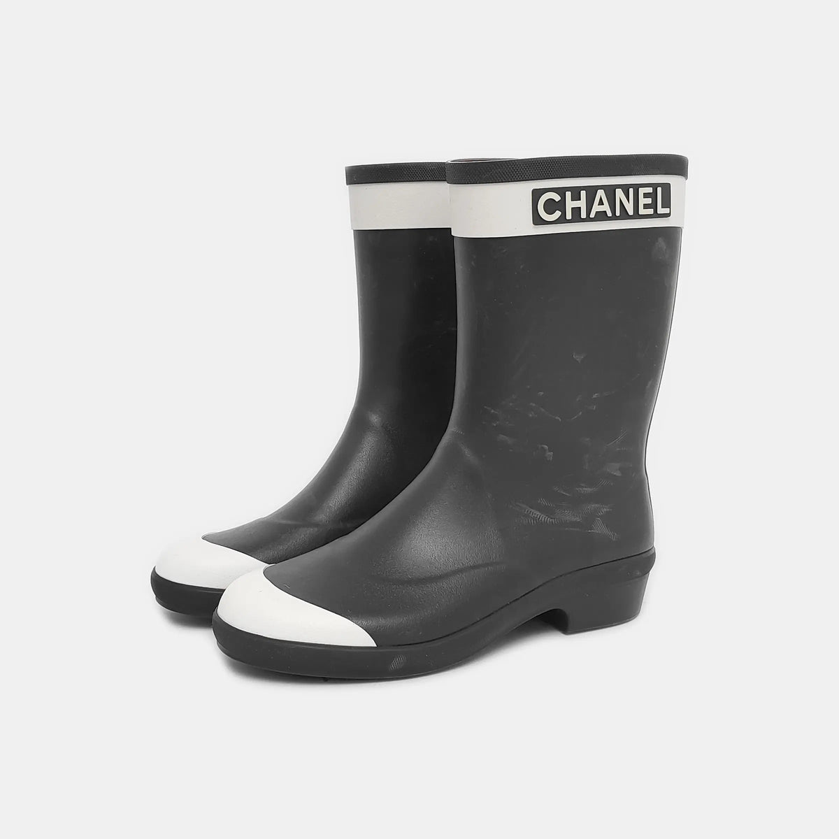 Chanel 2019 Rain Boots-38