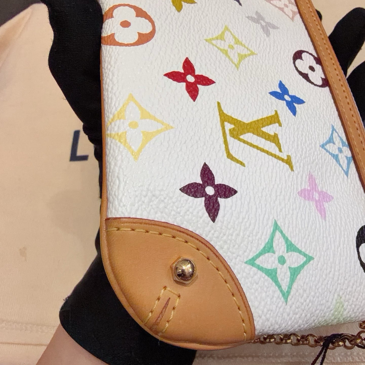 Louis Vuitton 2011 Pochette MM Shoulder Bag