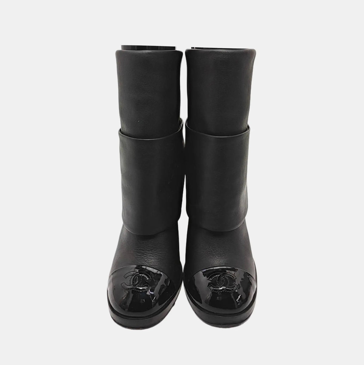 Chanel Black Leather Fold Over CC Ankle Boots-36