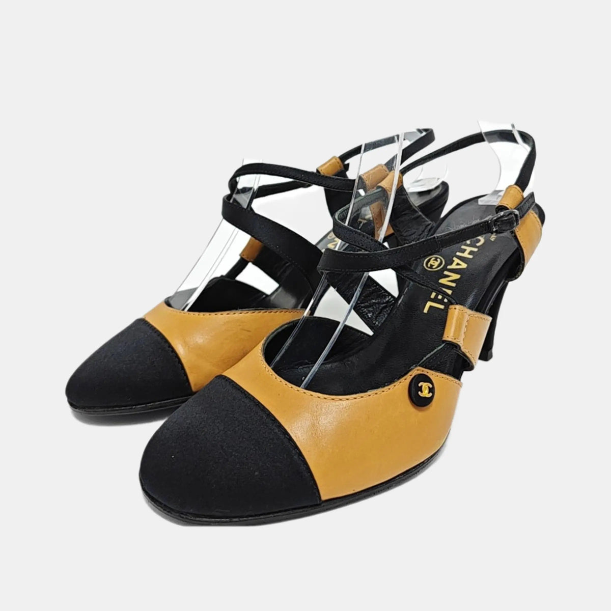 Chanel 90's two tone strap Pumps-37