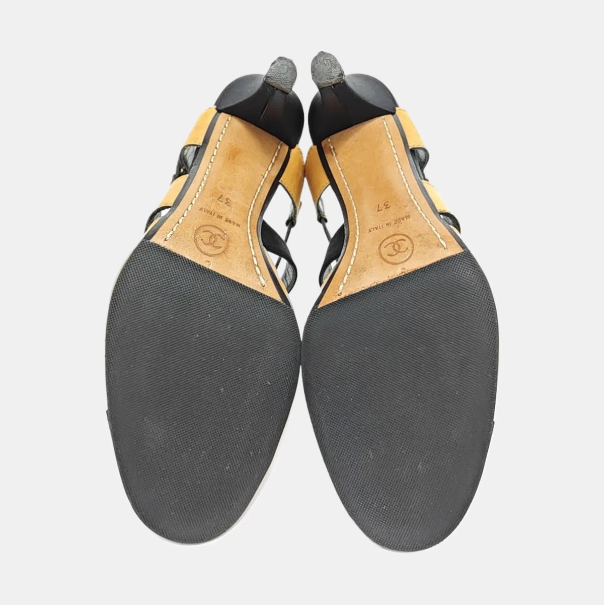 Chanel 90's two tone strap Pumps-37