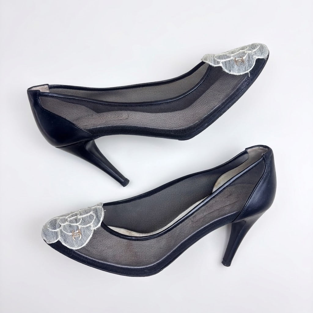 Chanel Black/White Tweed Leather Cap-Toe Heels-37.5