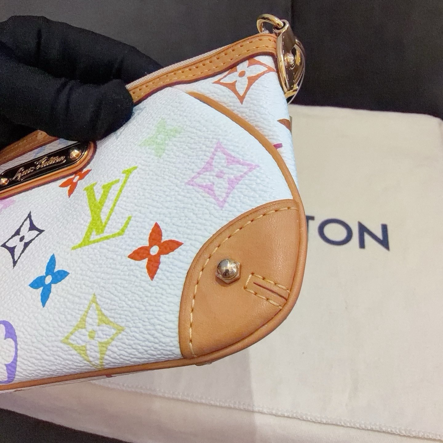 Louis Vuitton 2011 Pochette MM Shoulder Bag