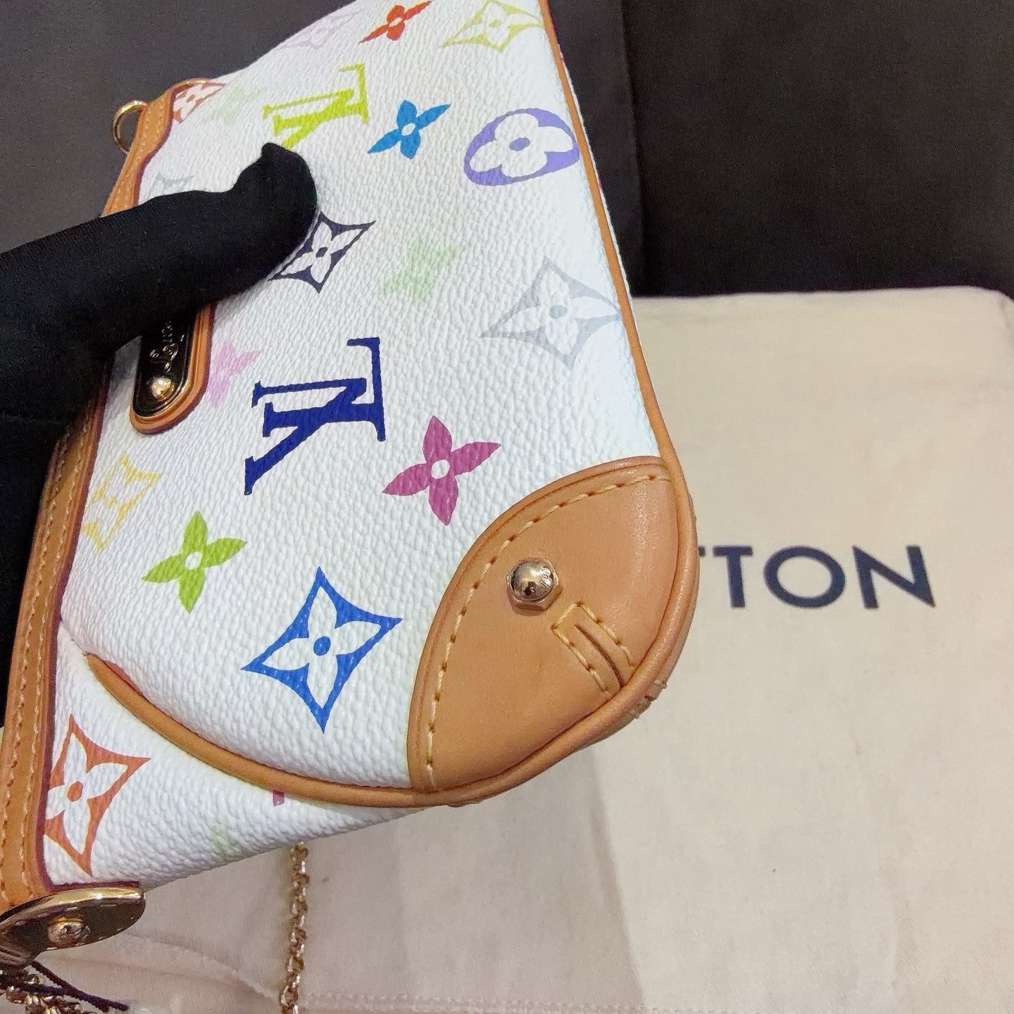 Louis Vuitton 2011 Pochette MM Shoulder Bag