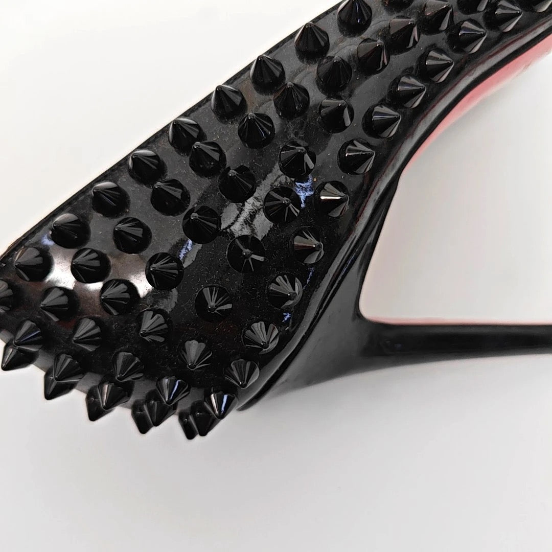 Christian Louboutin 100mm Spike-embellished Pointed-toe Pumps