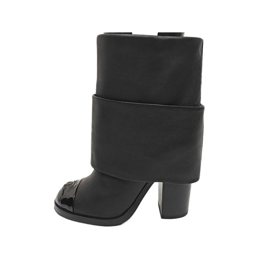 Chanel Black Leather Fold Over CC Ankle Boots-36