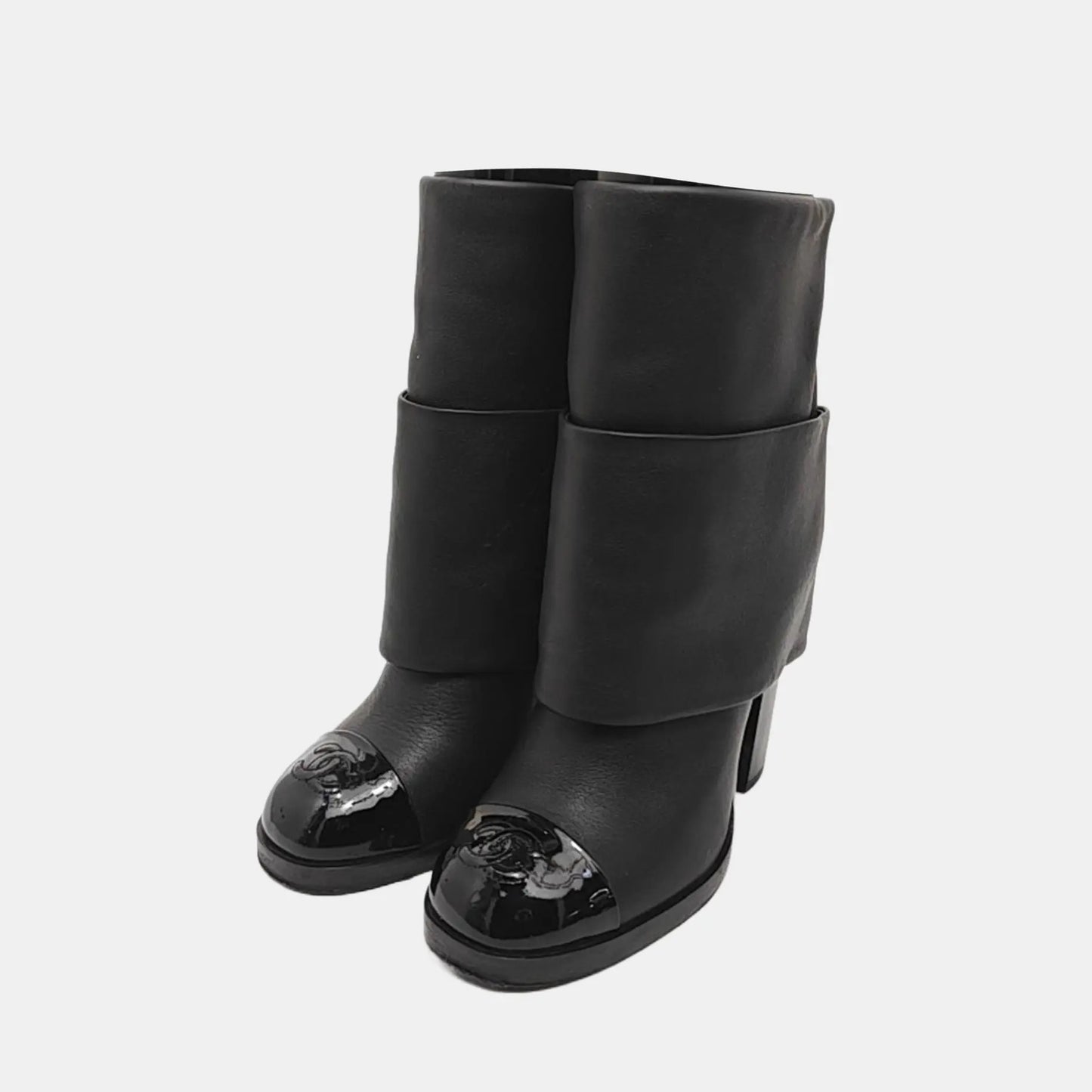 Chanel Black Leather Fold Over CC Ankle Boots-36