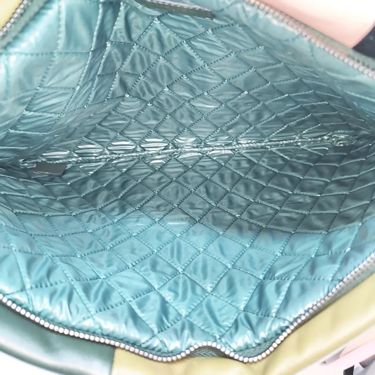 Chanel Interlocking-CC Clutch Bag