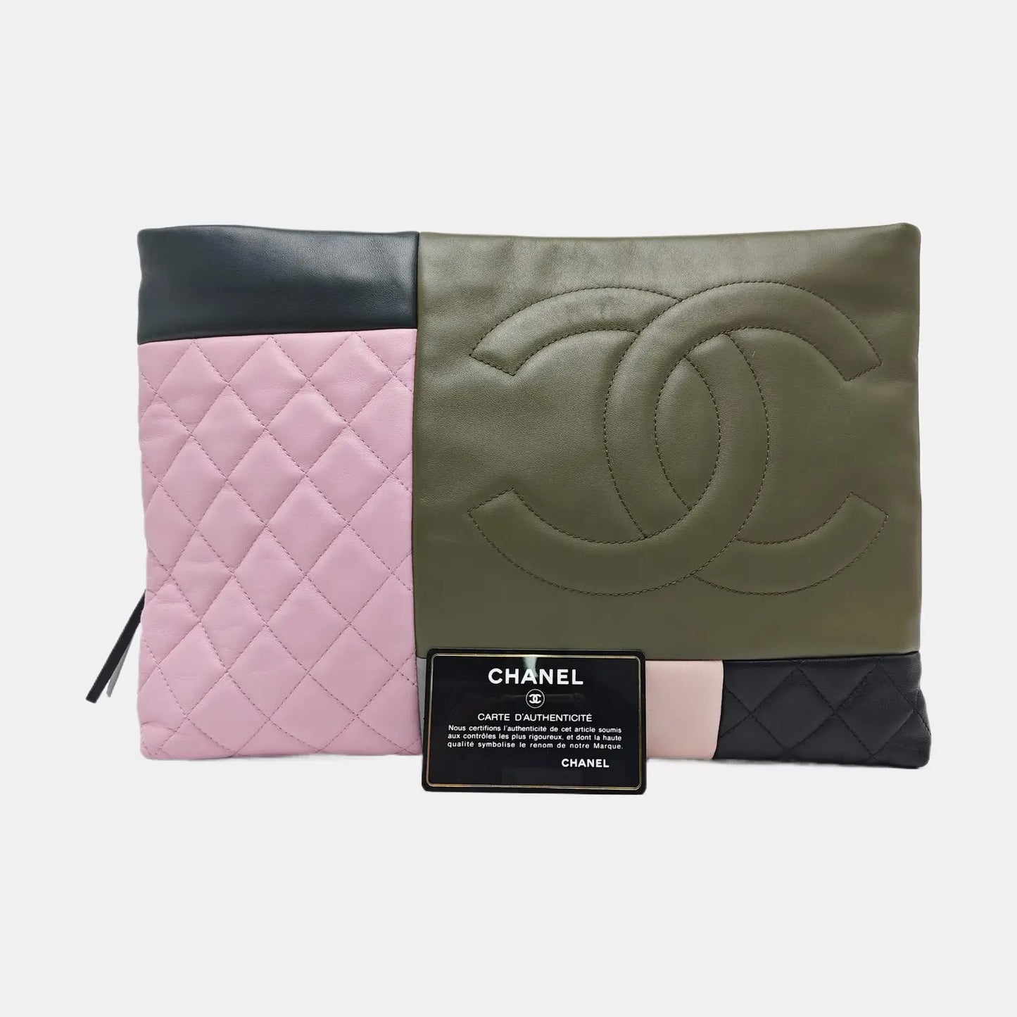 Chanel Interlocking-CC Clutch Bag
