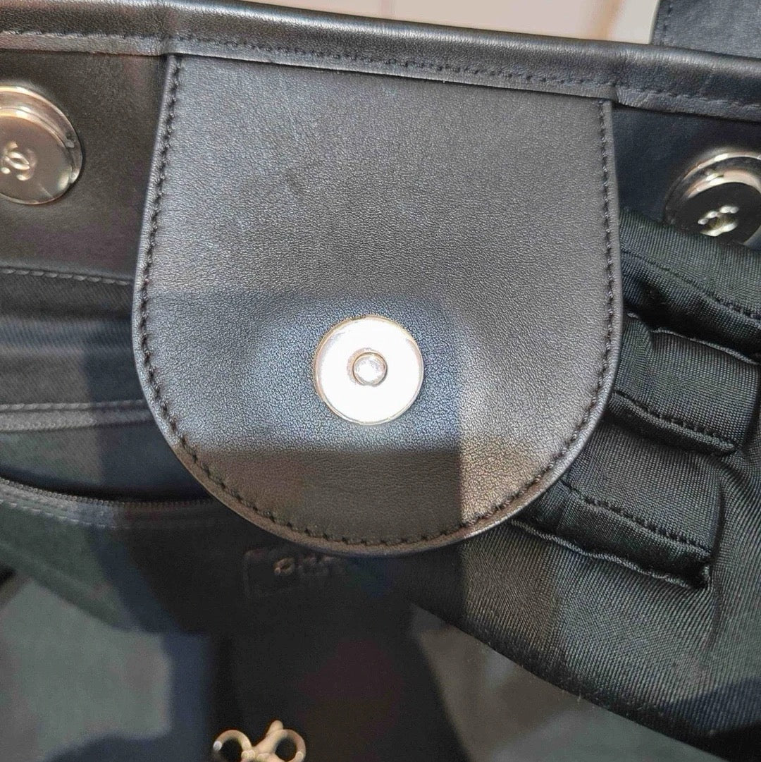 Chanel 2018 Large Shearling Deauville Tote