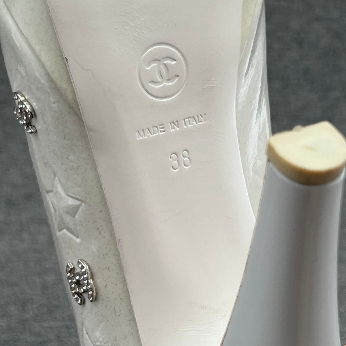 Chanel White Glitter Patent Leather Crystal CC Star Pumps-38